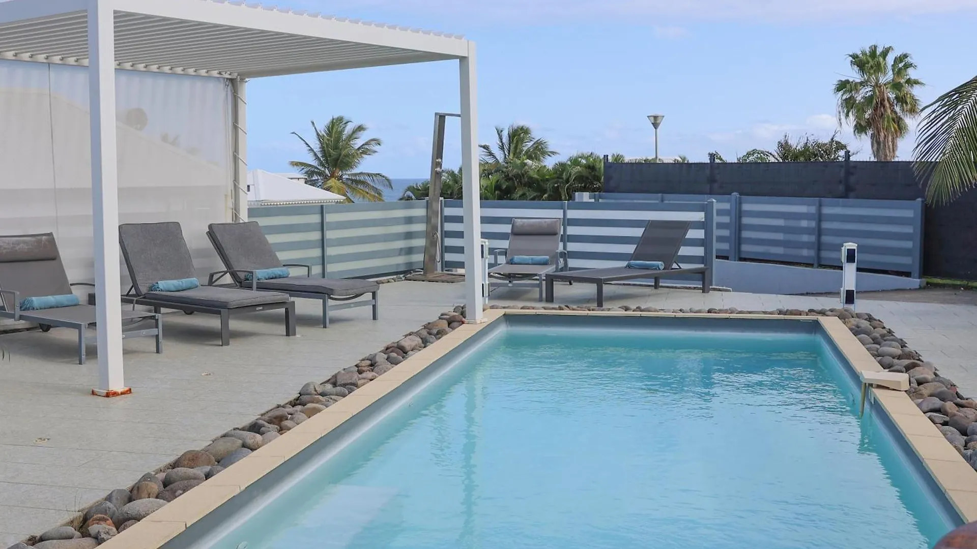 Villa Aux Orchidees - 3 Chambres Piscine Vue Mer - Salon Climatisee 圣安尼