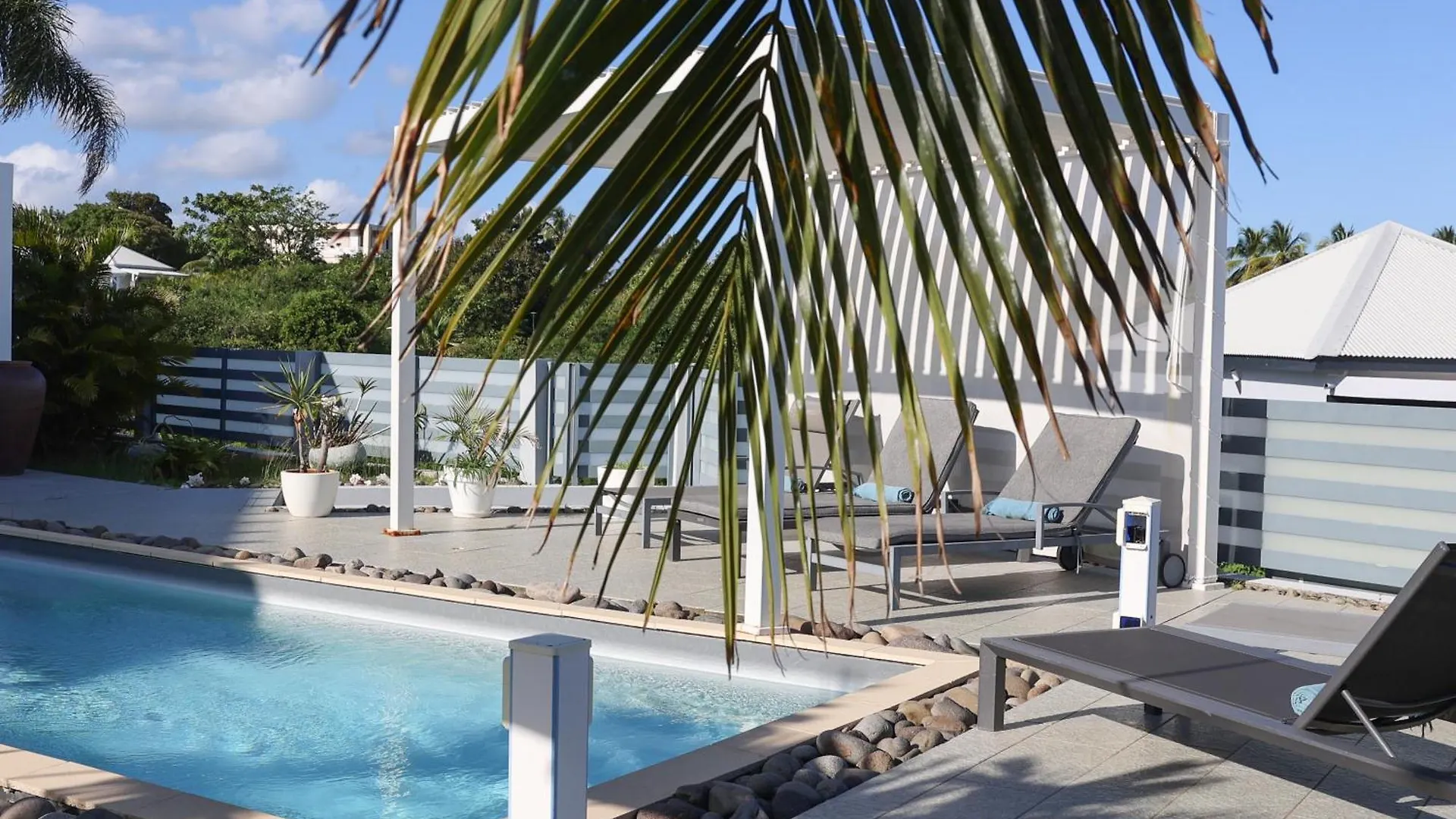 Villa Aux Orchidees - 3 Chambres Piscine Vue Mer - Salon Climatisee 圣安尼