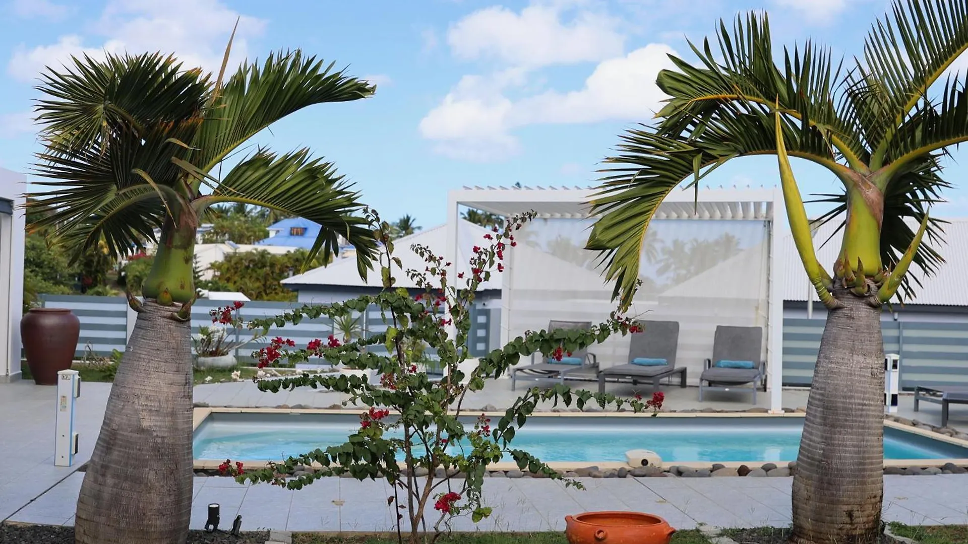 Villa Aux Orchidees - 3 Chambres Piscine Vue Mer - Salon Climatisee 圣安尼